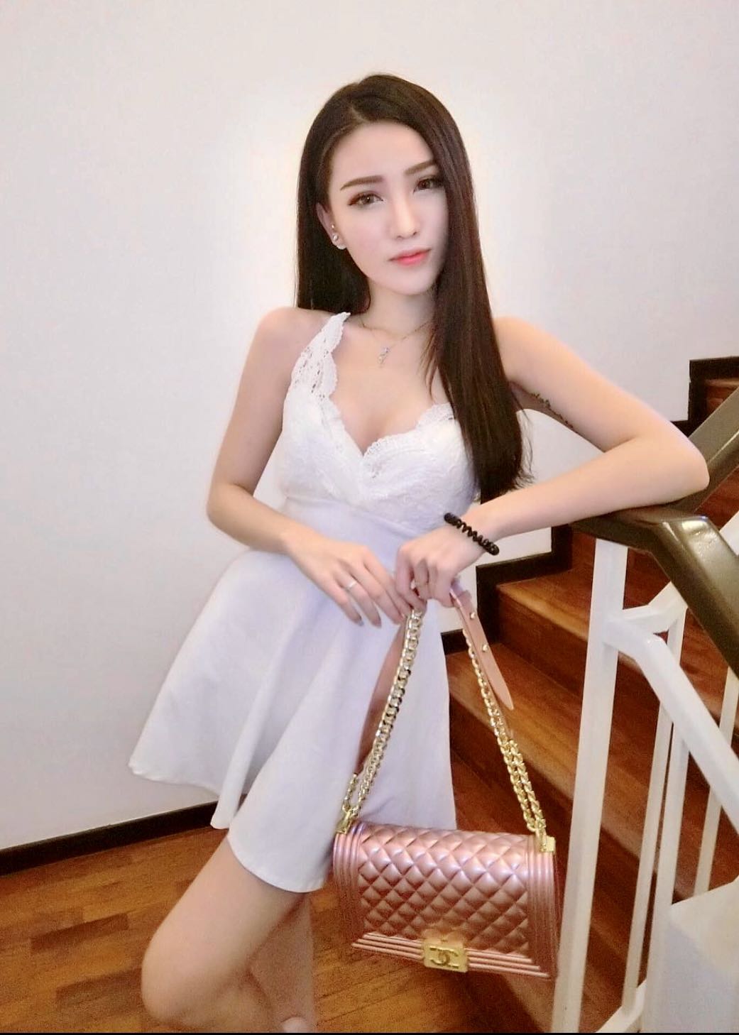 BABE Mina 00 5'3 or under(160cm),Bisexual,Tall,Vietnamese,Men